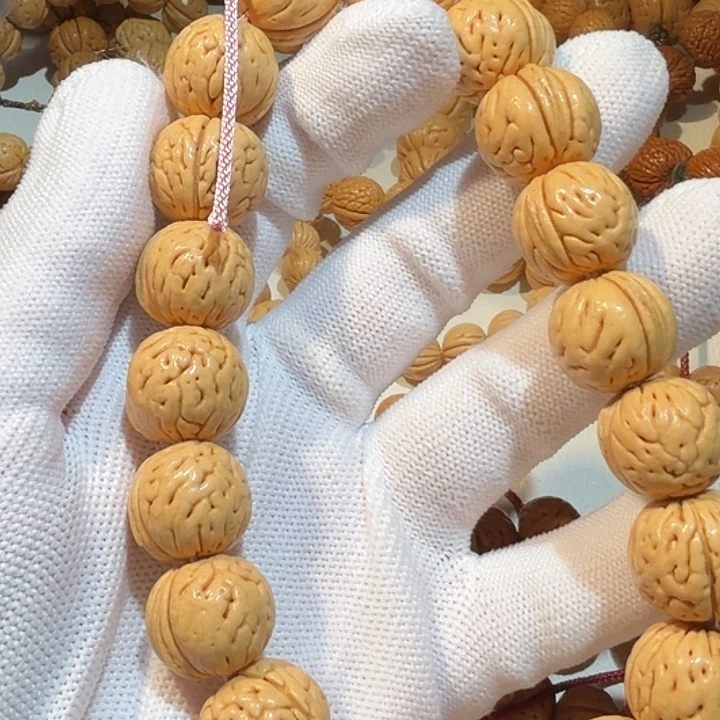 班***李桃核吊坠精品桃核