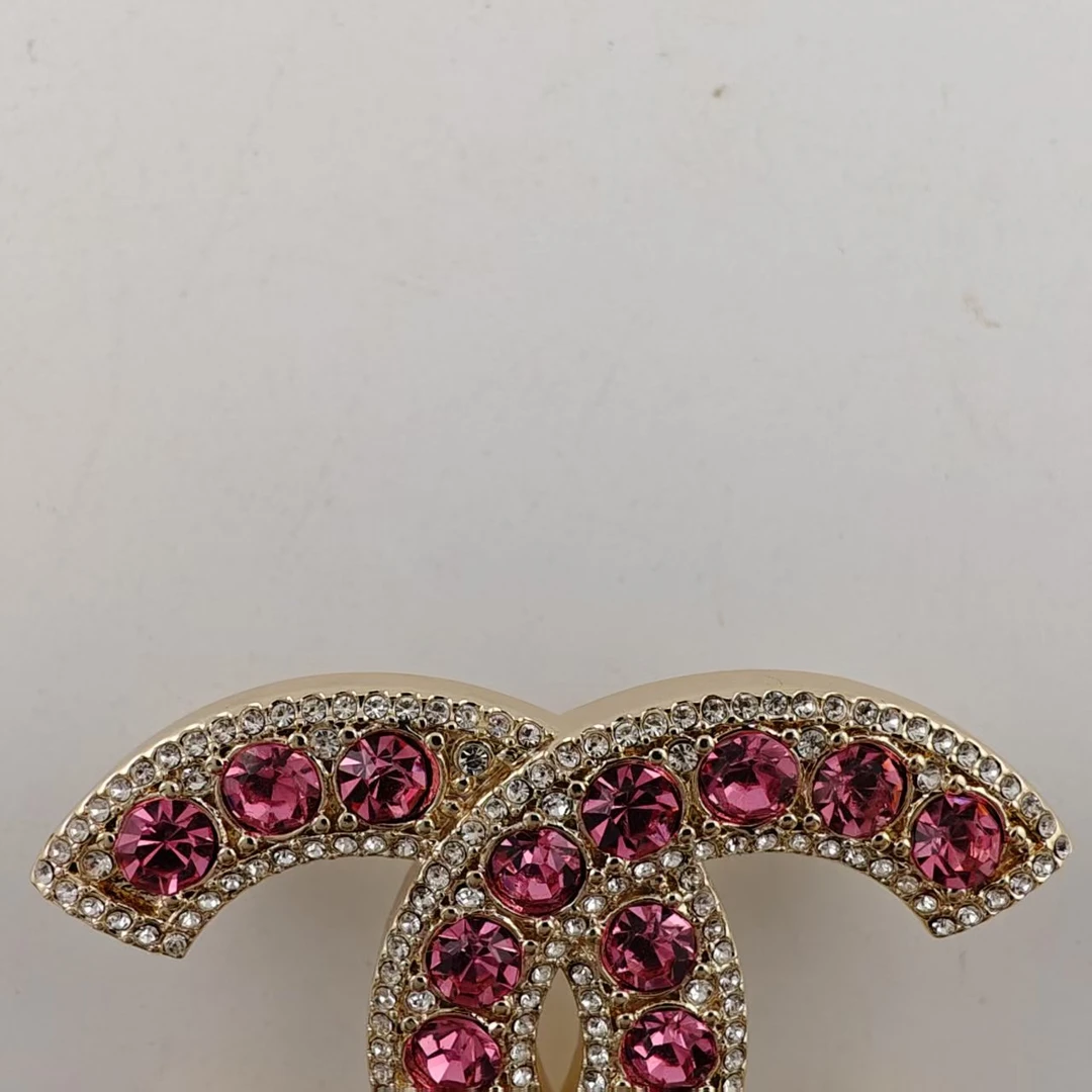 铜合金胸针 VTGViVi饰品/时尚饰品/精致百搭款/P335/新款胸针系列