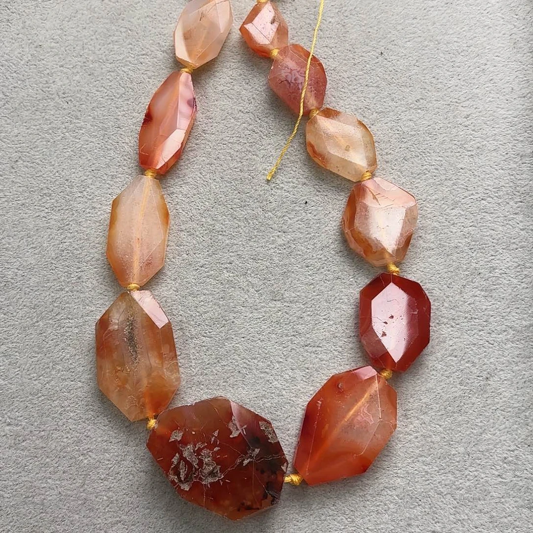 玛瑙/玉髓未镶嵌珠宝半成品15