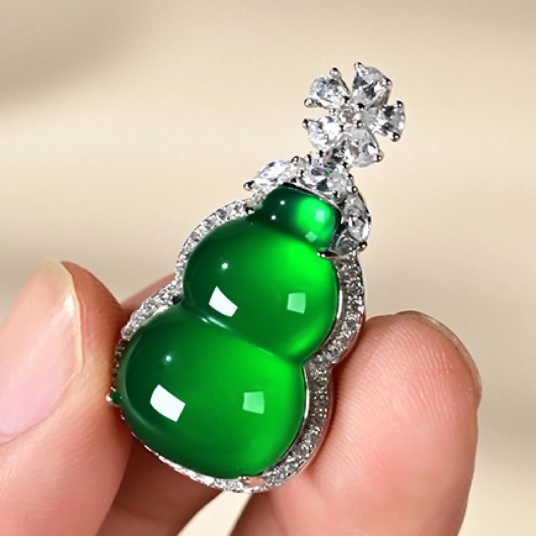 925银正阳辣绿新中式葫芦项链天然玛瑙玉髓吊坠