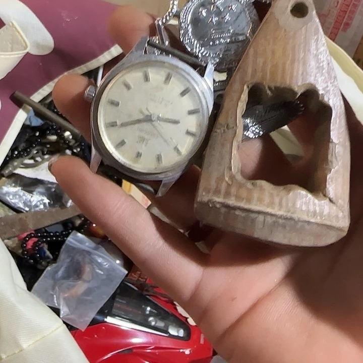 小***呀扇子xbxbxbbxdbdbdbddv