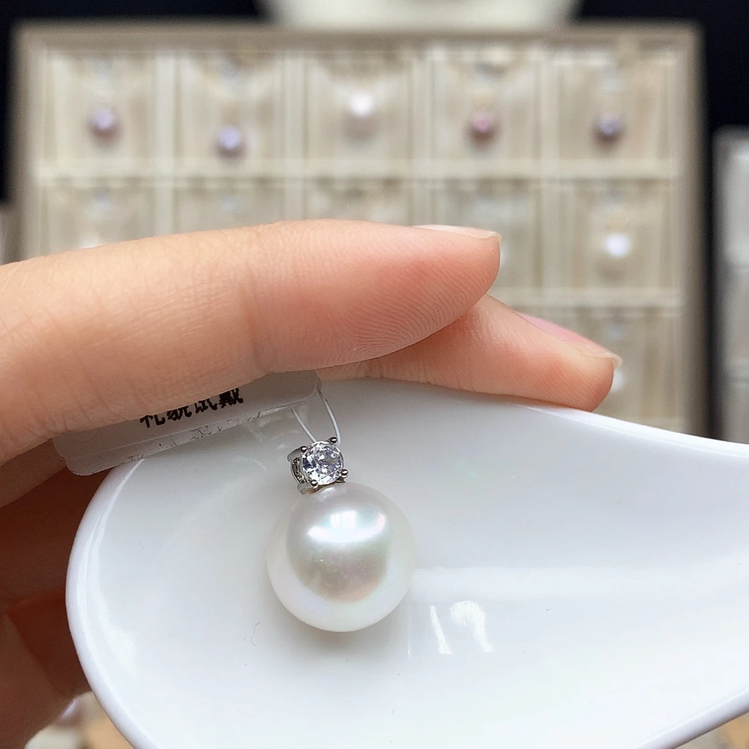 颈饰合金淡水珍珠