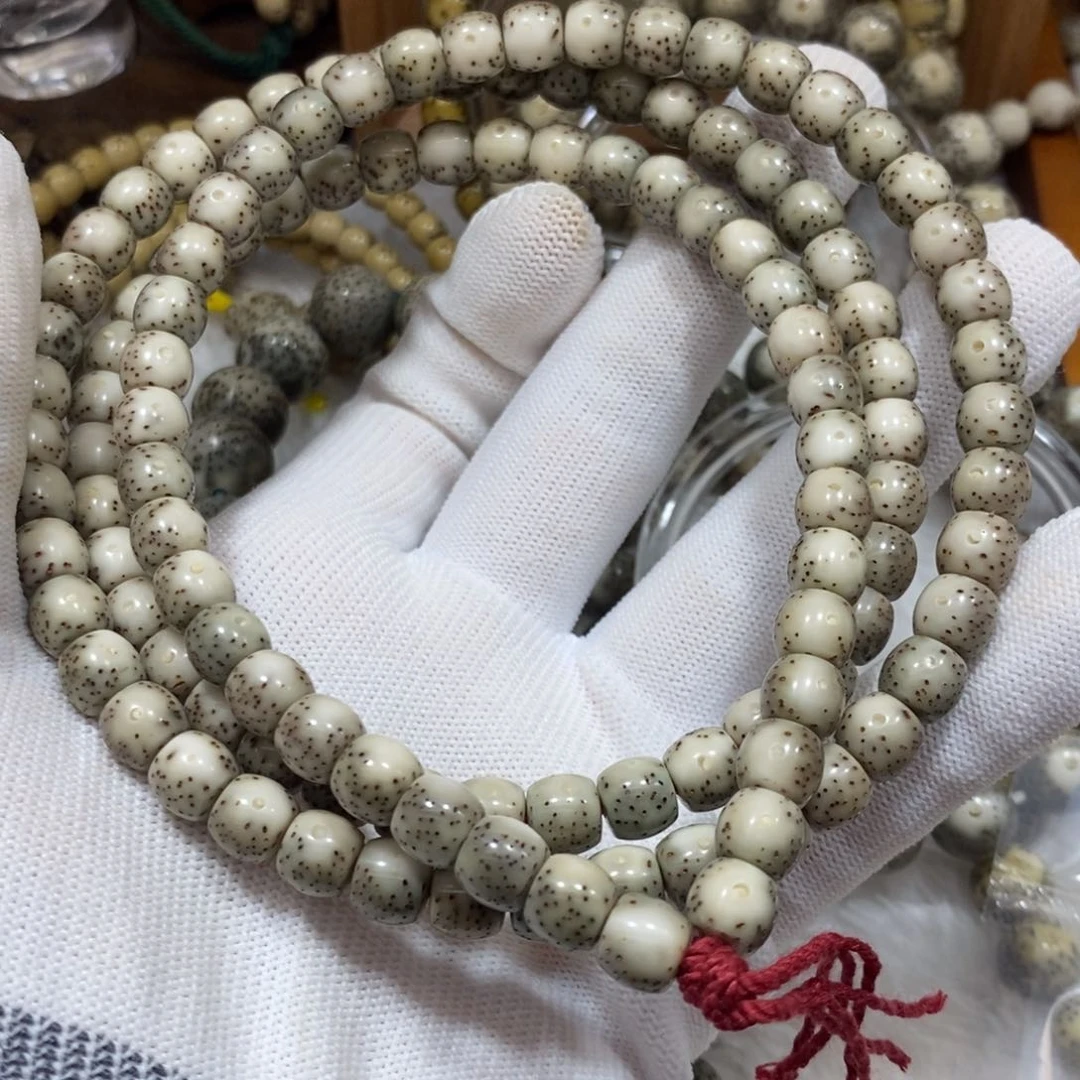 星月菩提手串没****的石玉76直切