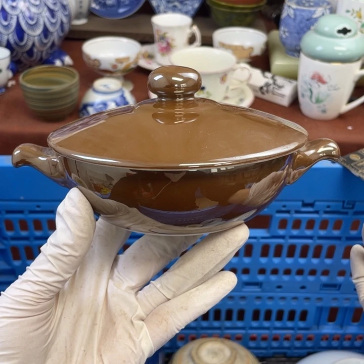 他家瓷器真美…开播了