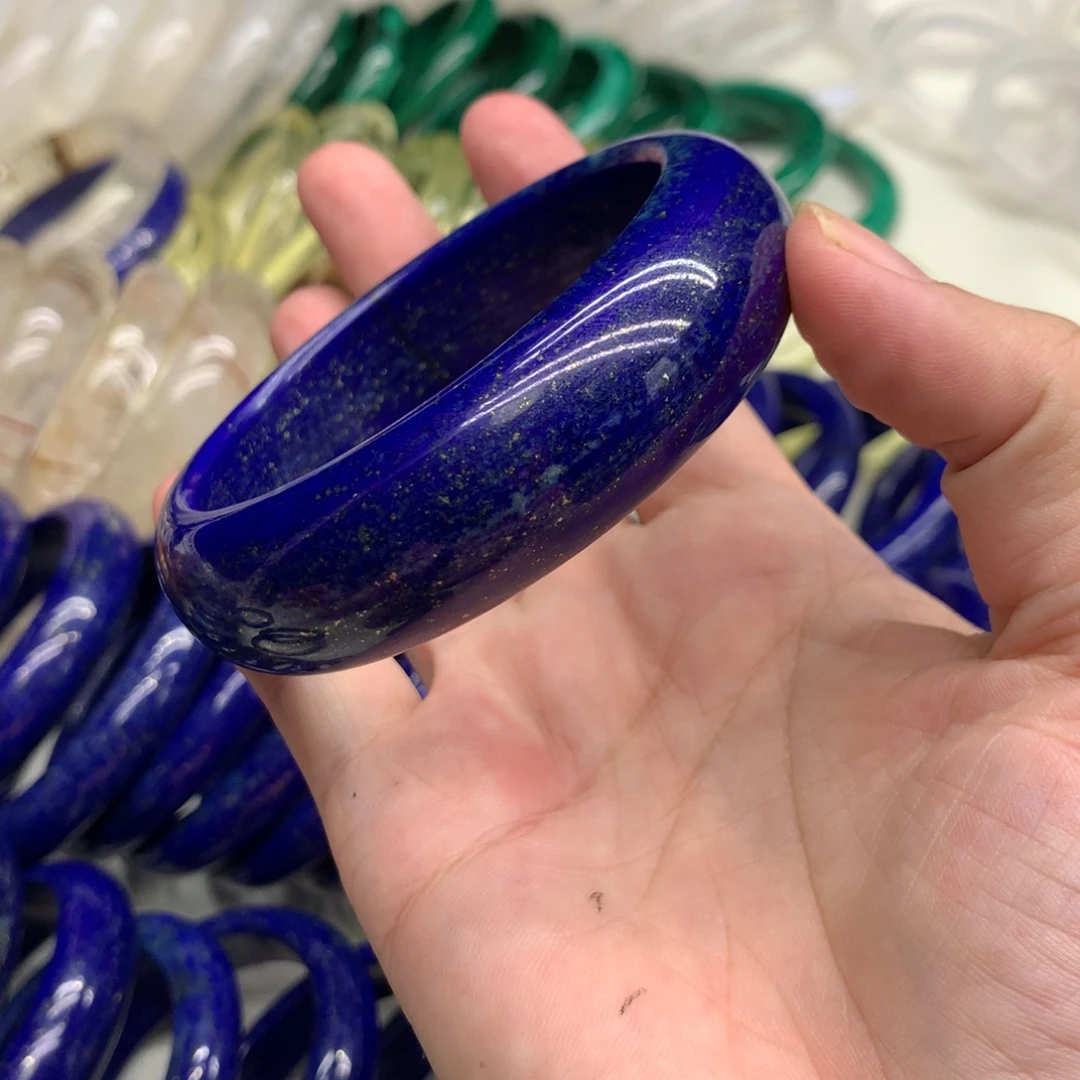 柳***飞青金石未镶嵌手镯