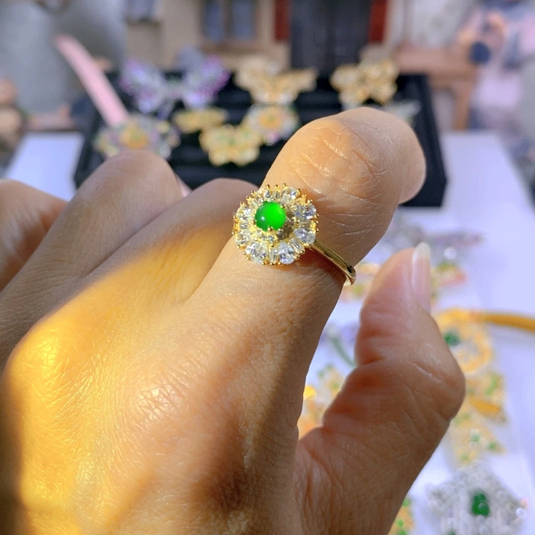 颈饰银S925镶嵌翡翠