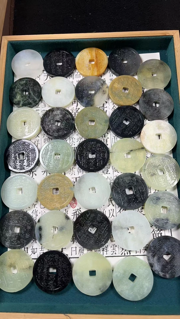 时尚少女珠宝 岫玉雕刻件 直播间链接