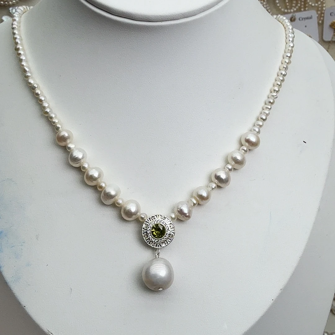 未镶嵌颈饰淡水珍珠