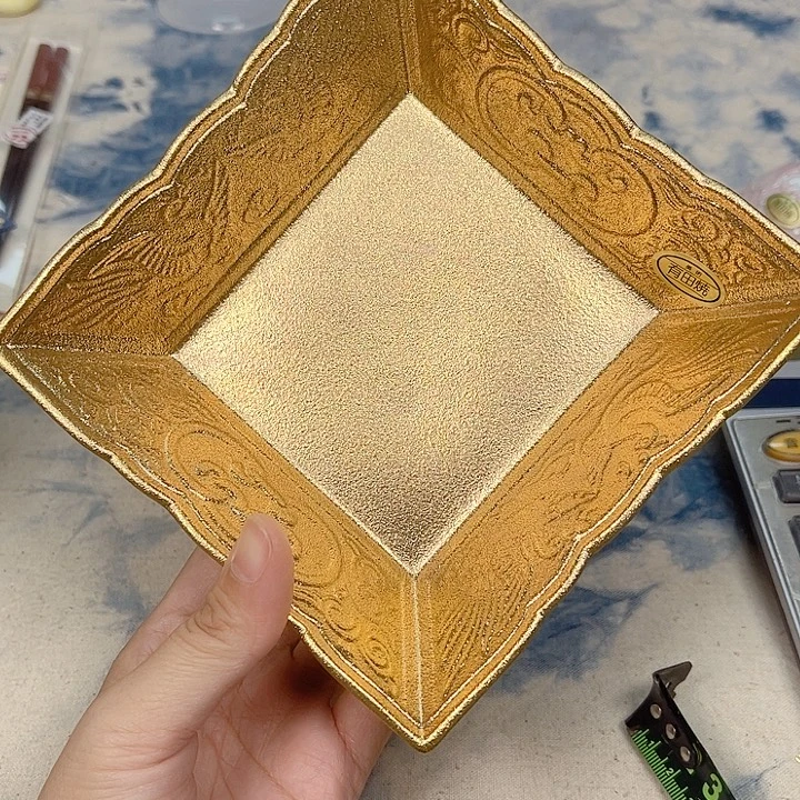 瓷片The first thing