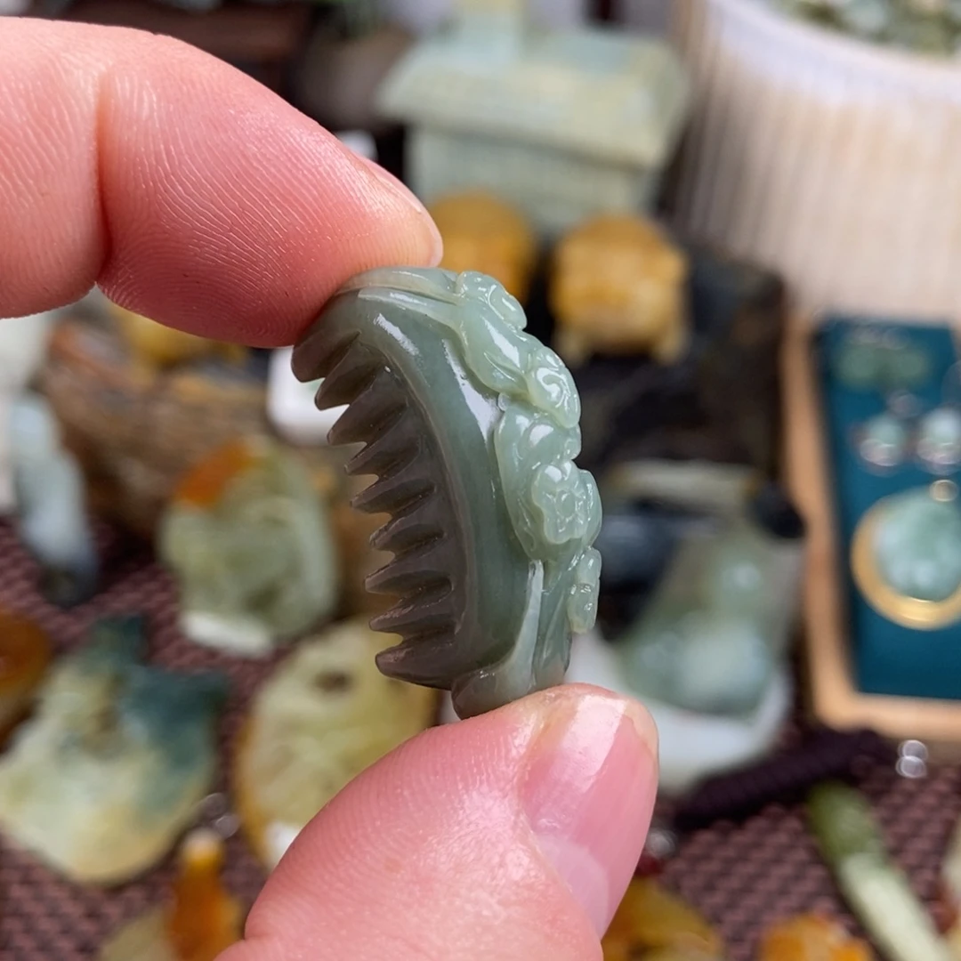 和田玉挂件未镶嵌