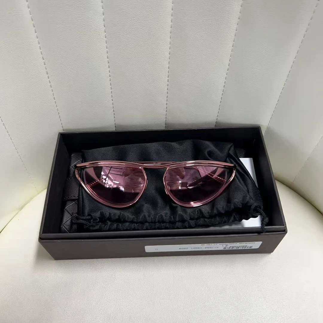 95新 BOTTEGA VENETA/葆蝶家 葆蝶家粉色百搭太阳镜