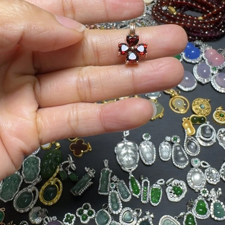 石英质玉吊坠(不含链)银S925镶嵌