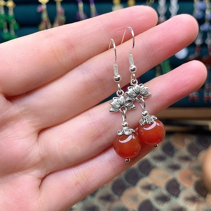 石英质玉耳钉合金