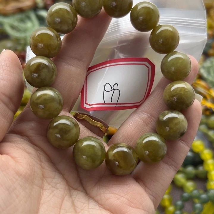 蛇纹石玉未镶嵌手链