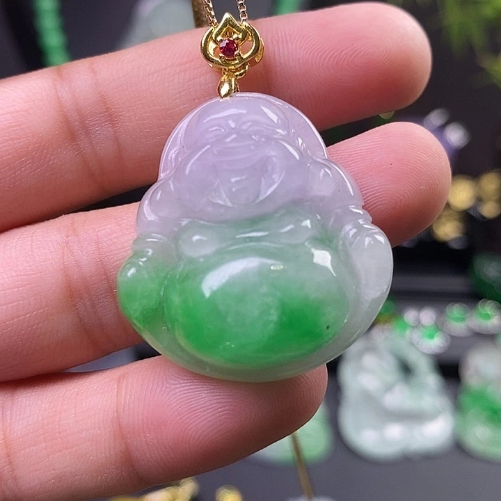 翡翠未镶嵌吊坠(赠链)