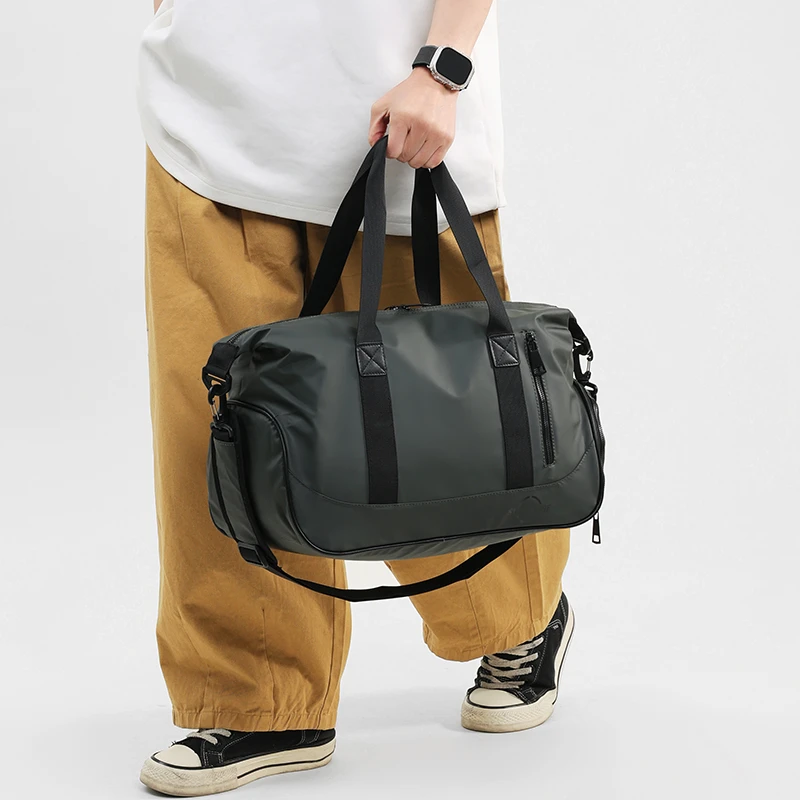 新款ins新款男士款大容量单肩包简约外出行李包运动健身包