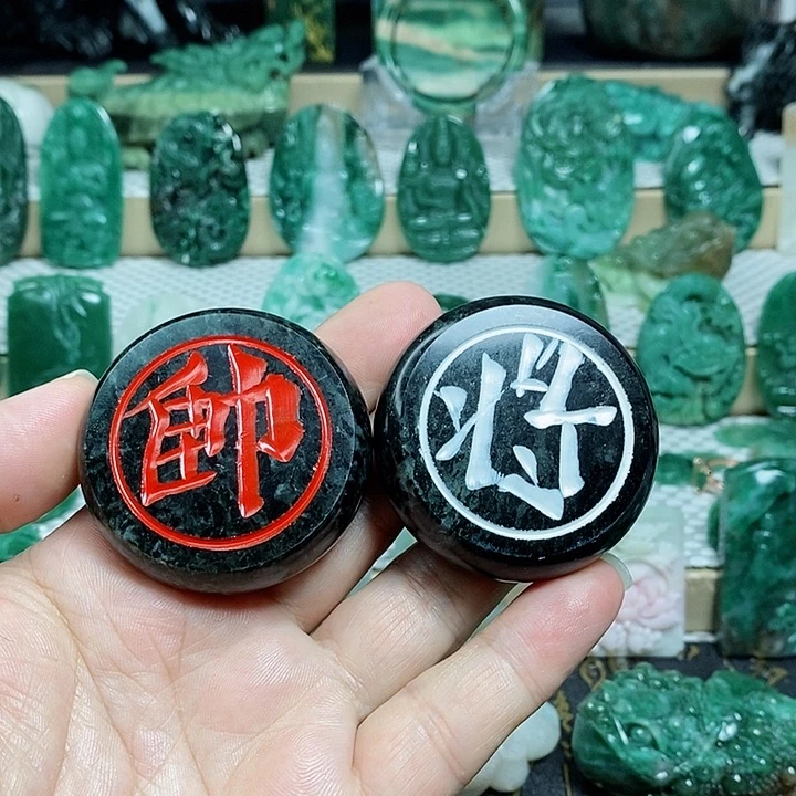 未镶嵌独山玉颈饰