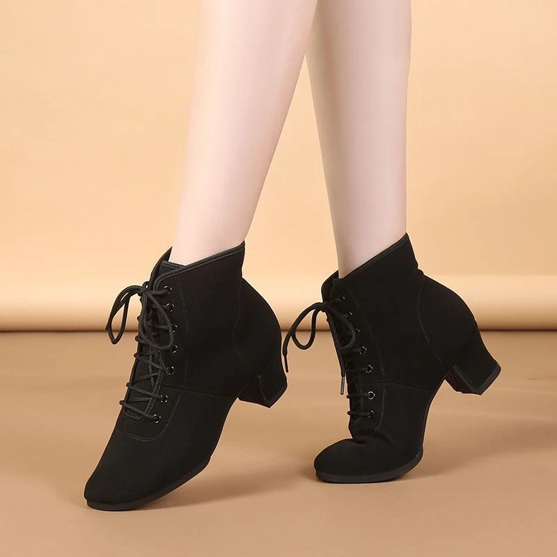 女士高帮舞蹈鞋跳舞鞋软底舒适广场舞拉丁舞形体鞋透气跳舞靴背面