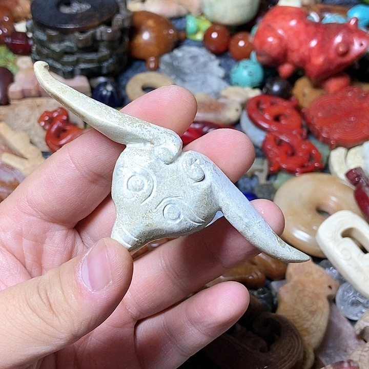 和田玉未镶嵌颈饰61