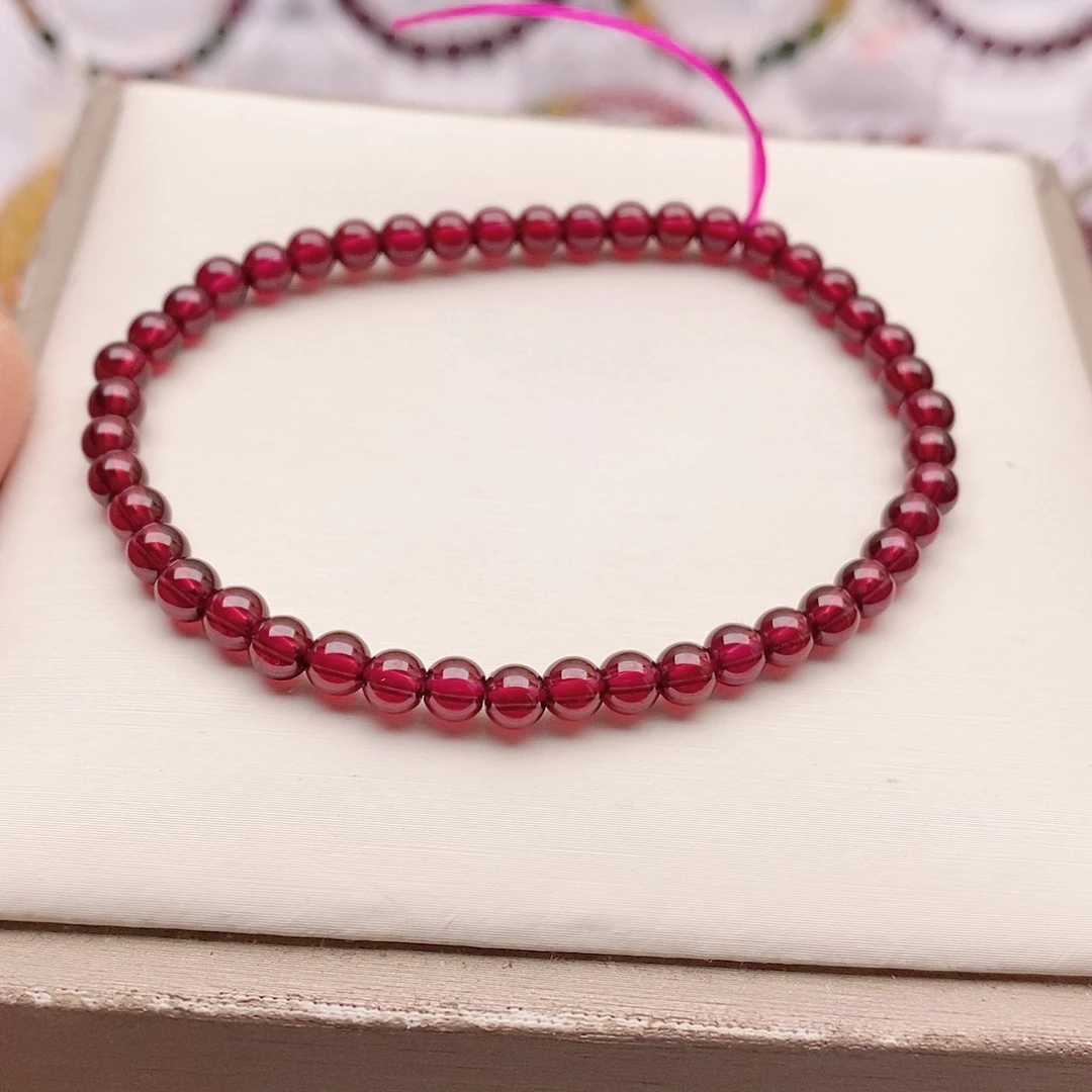 【闪购商品】石榴石手链未镶嵌4.8