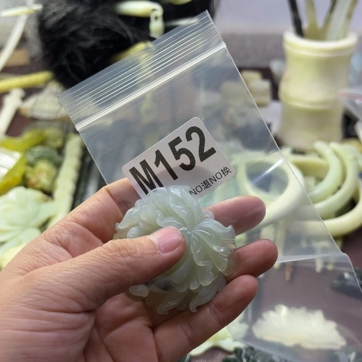 蛇纹石玉发饰合金如*