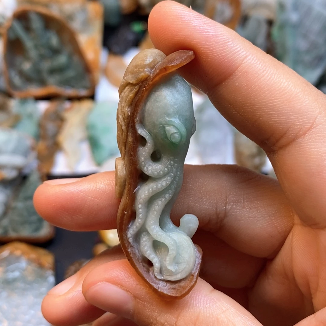 郭***丰定制翡翠未镶嵌特色