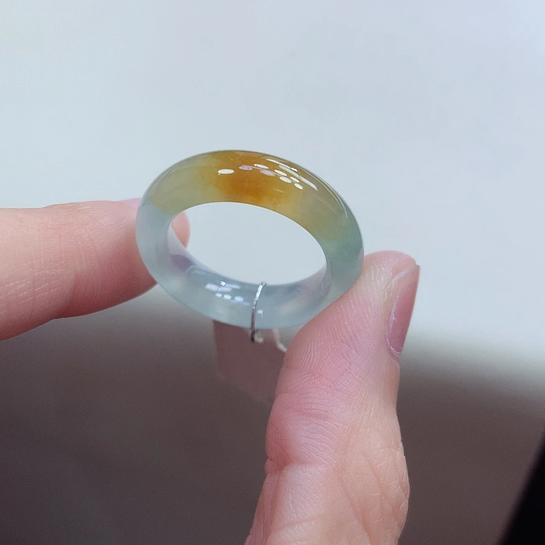 翡翠未镶嵌戒圈16号