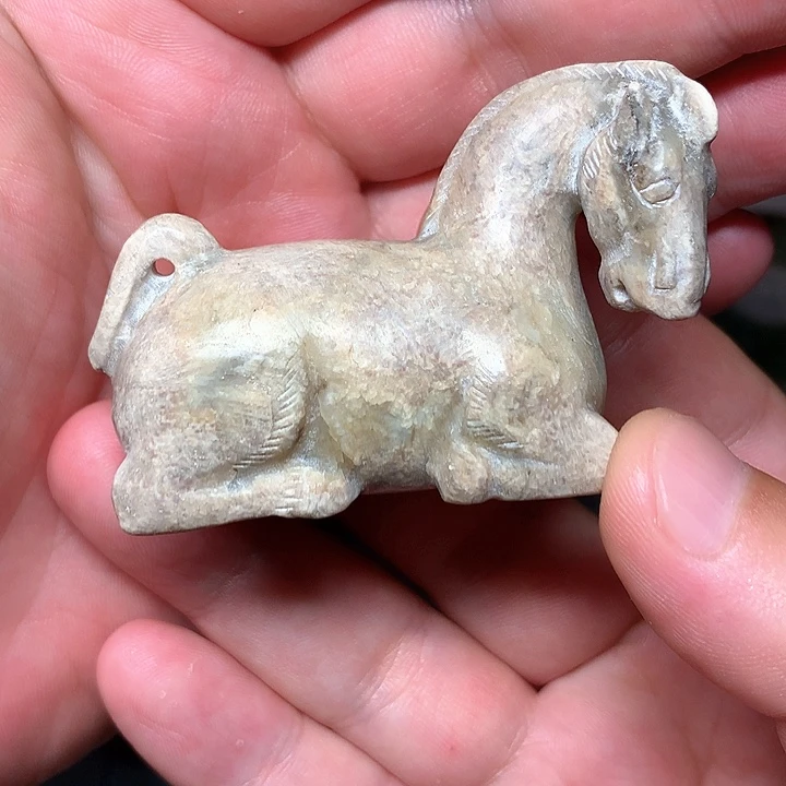 和田玉未镶嵌挂件懒****