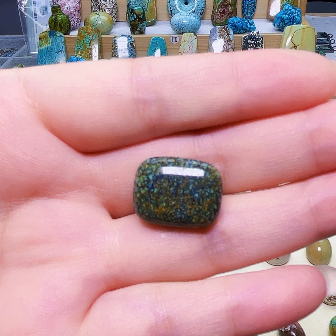 绿松石未镶嵌原矿绿松石绿松石