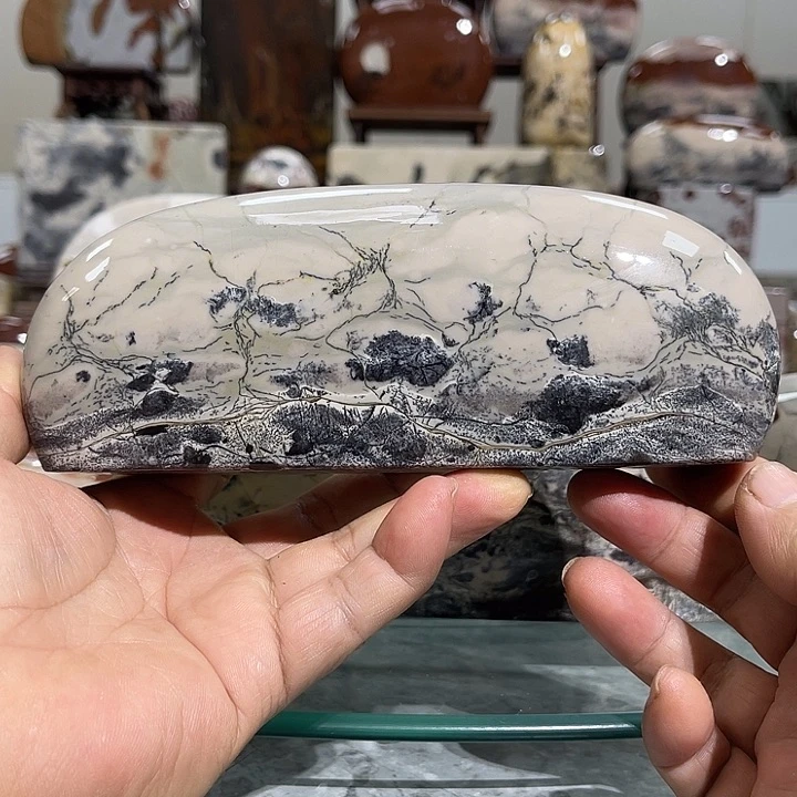 广西石石*国画石摆件