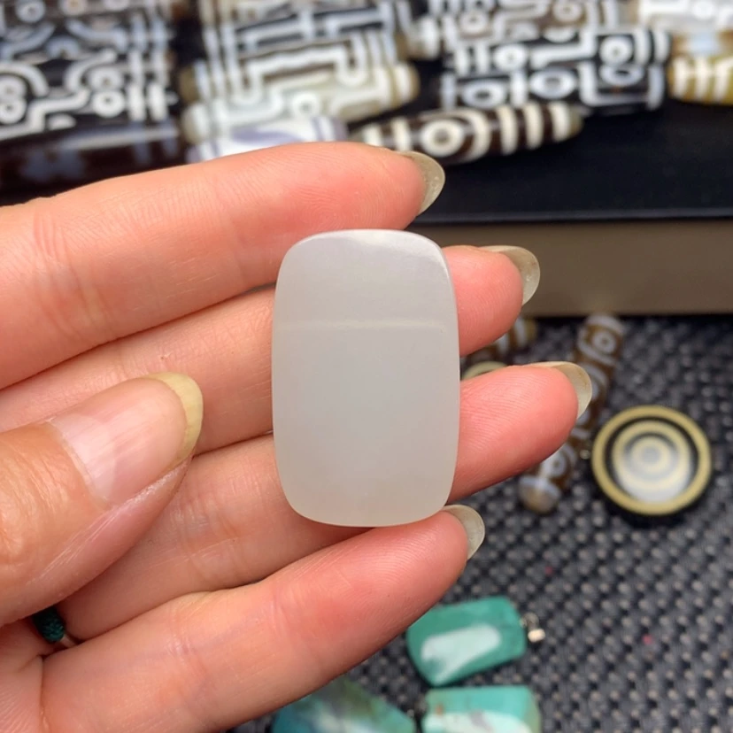 【闪购商品】玛瑙/玉髓颈饰未镶嵌壹****