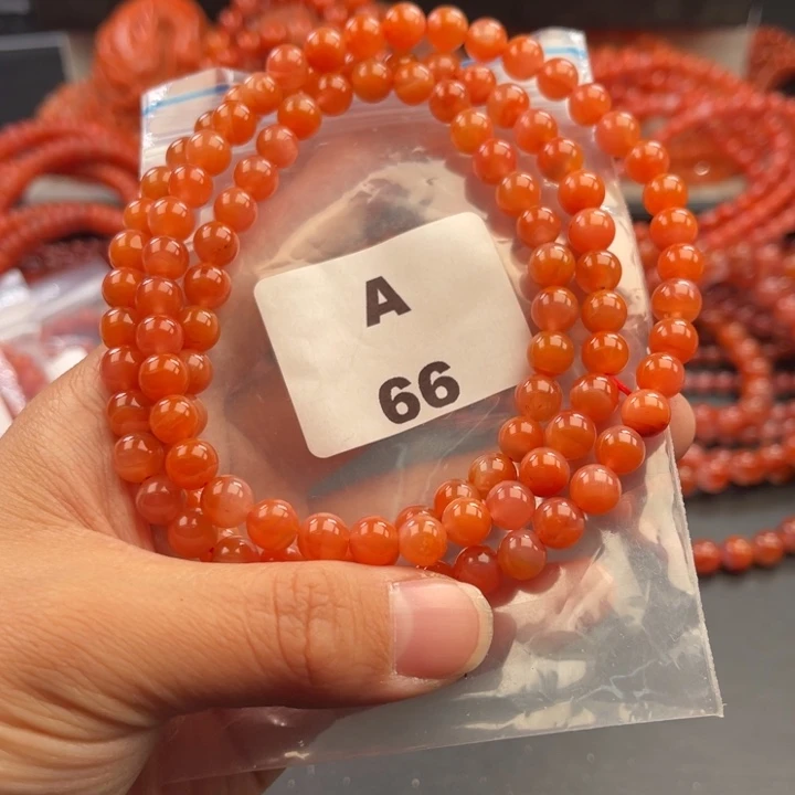 南红玛瑙未镶嵌多样性发货默认微瑕称重7mm