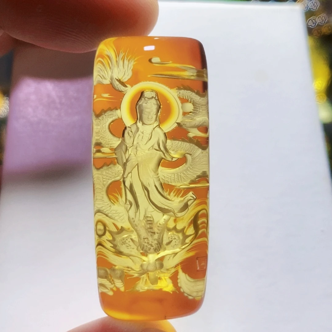 【闪购商品】未镶嵌颈饰琥珀琥珀阴雕