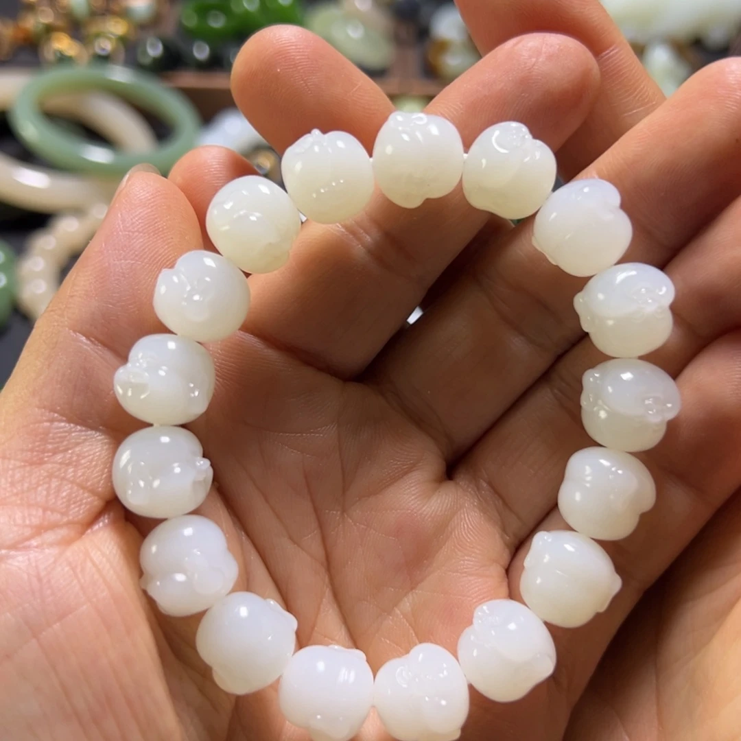 和田玉未镶嵌手串