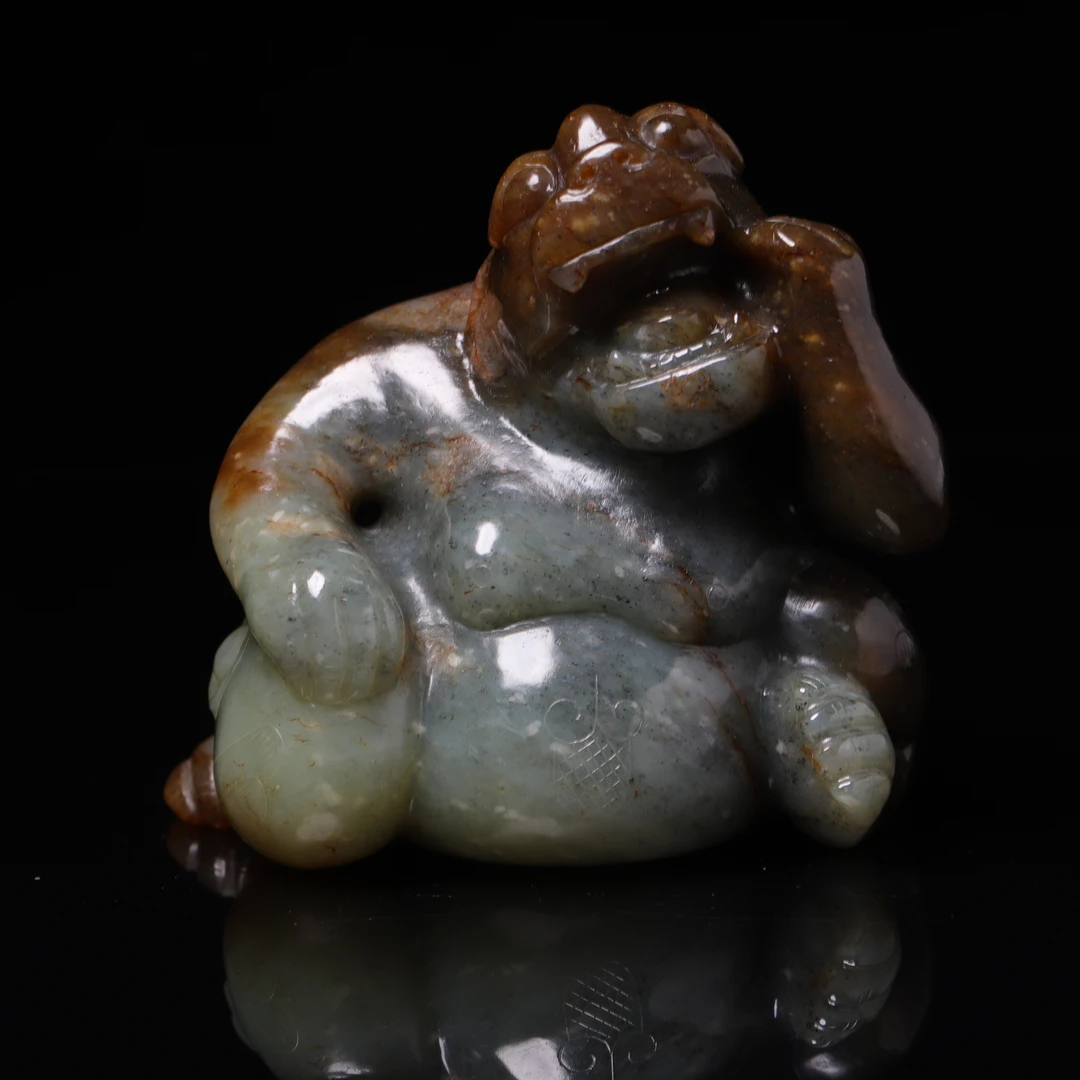 【臻】{库出}和田玉玉熊摆件