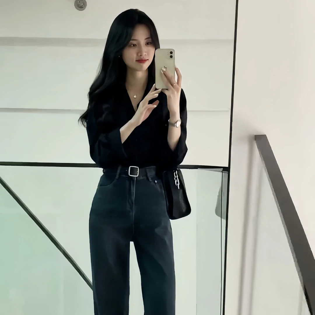 【不晚】夏季简约气质款黑色衬衫高腰直筒牛仔裤盐系穿搭轻熟两件套