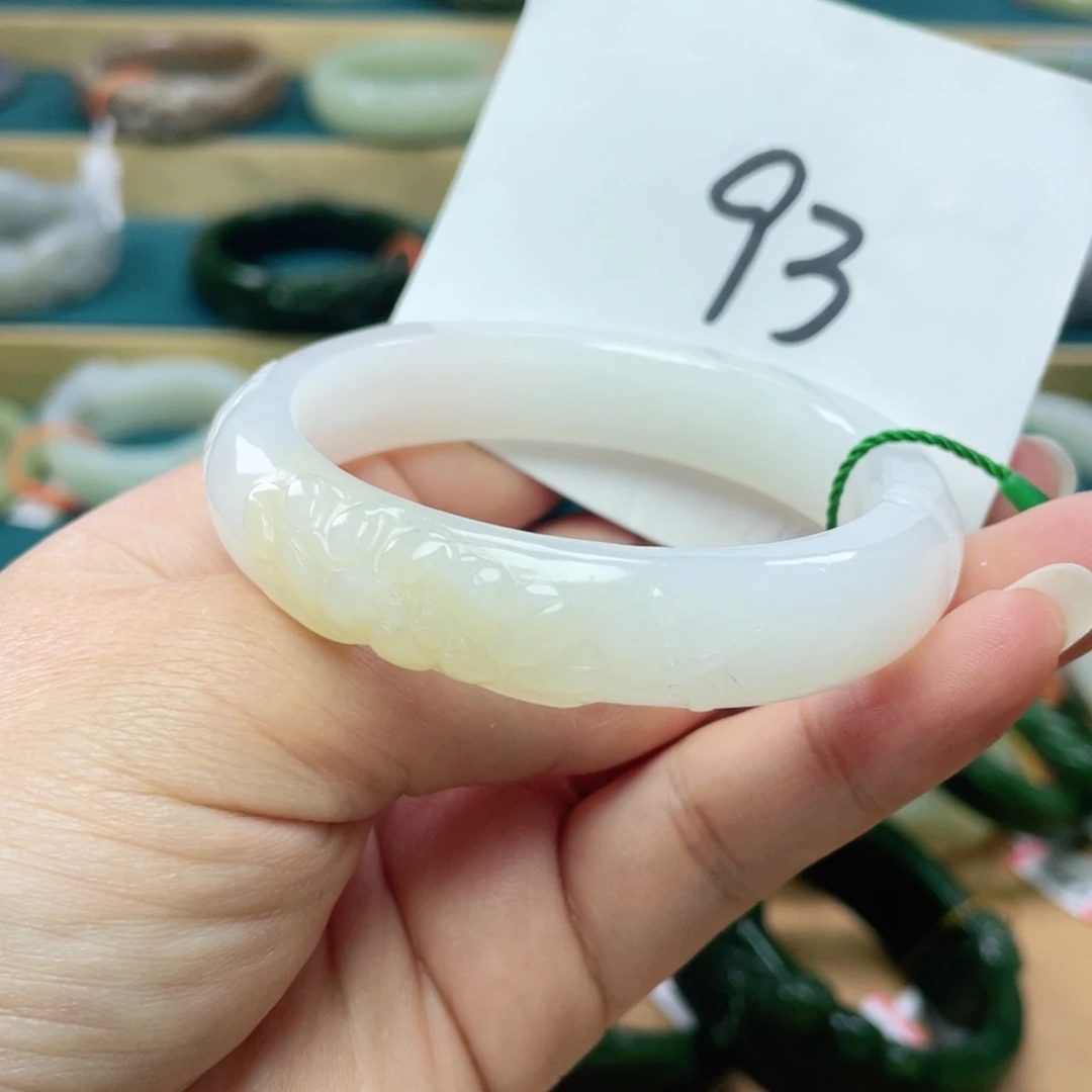 未镶嵌手镯和田玉圈口53