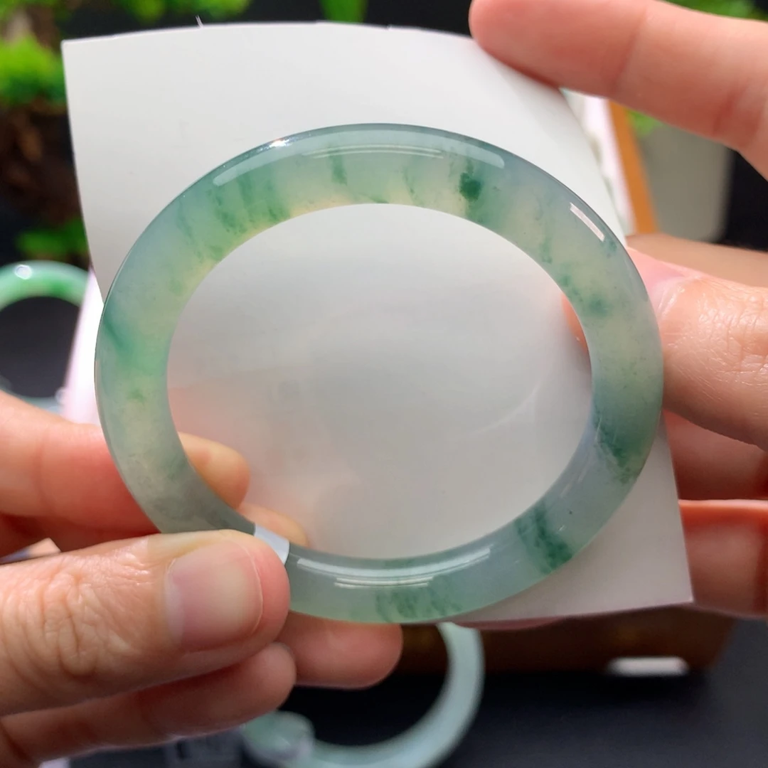 翡翠未镶嵌手镯闪购 25