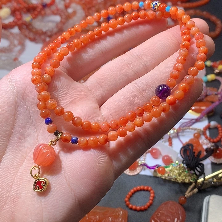 南红玛瑙未镶嵌颈饰