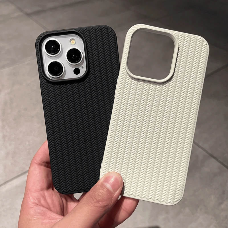 黑白色编织纹肤感适用苹果16手机壳iPhone15promax14pro手机壳