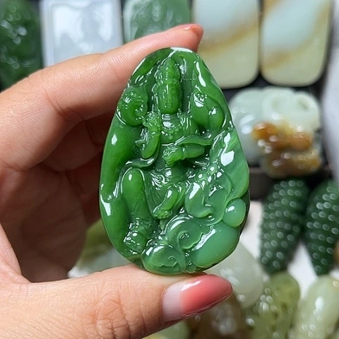颈饰未镶嵌和田玉鑫****霖