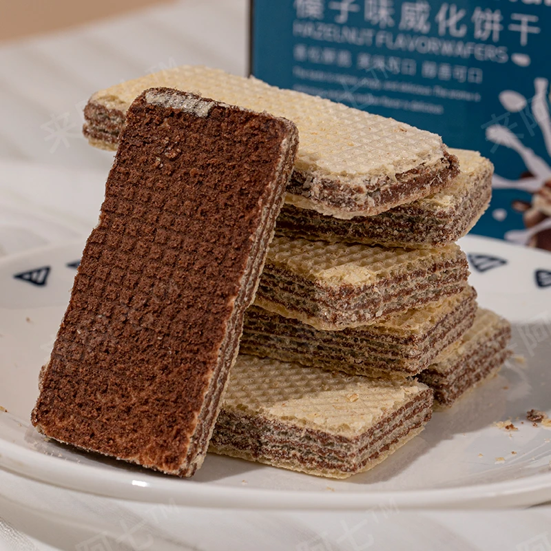 榛子味威化饼干巧克力香酥脆休闲甜点提拉米苏零食办公室解馋