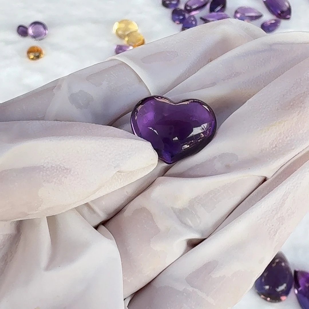 未镶嵌颈饰水晶馨*～爱心