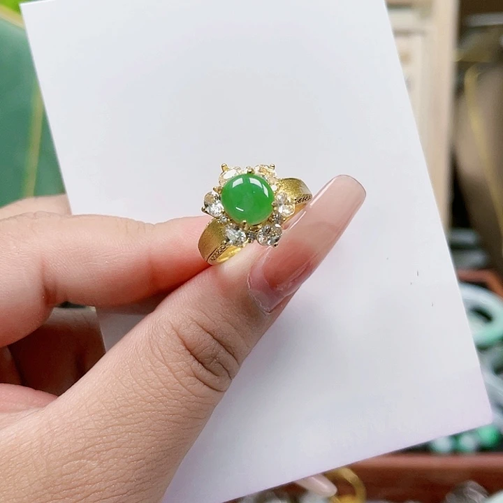 翡翠未镶嵌颈饰天然翡翠