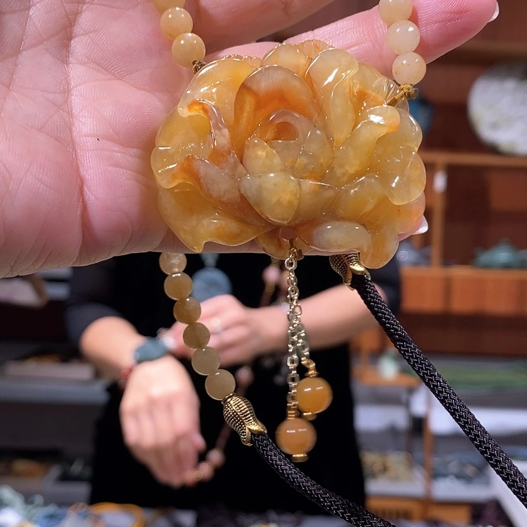 未镶嵌岫玉毛衣链