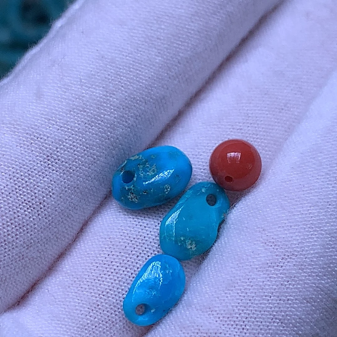 南红玛瑙未镶嵌珠宝奇石