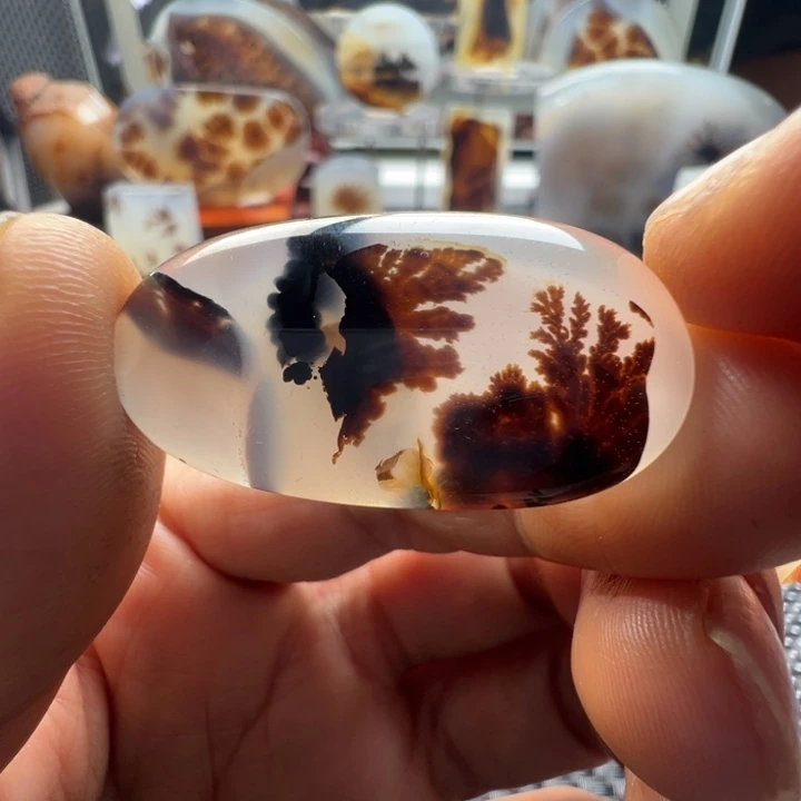 未镶嵌玛瑙/玉髓珠宝奇石