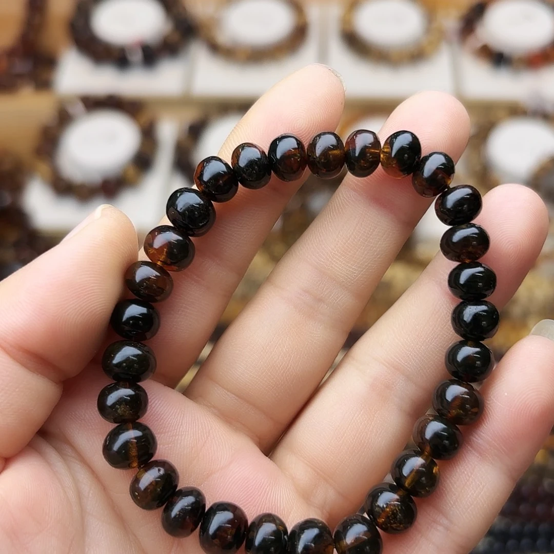 琥珀未镶嵌裸石八