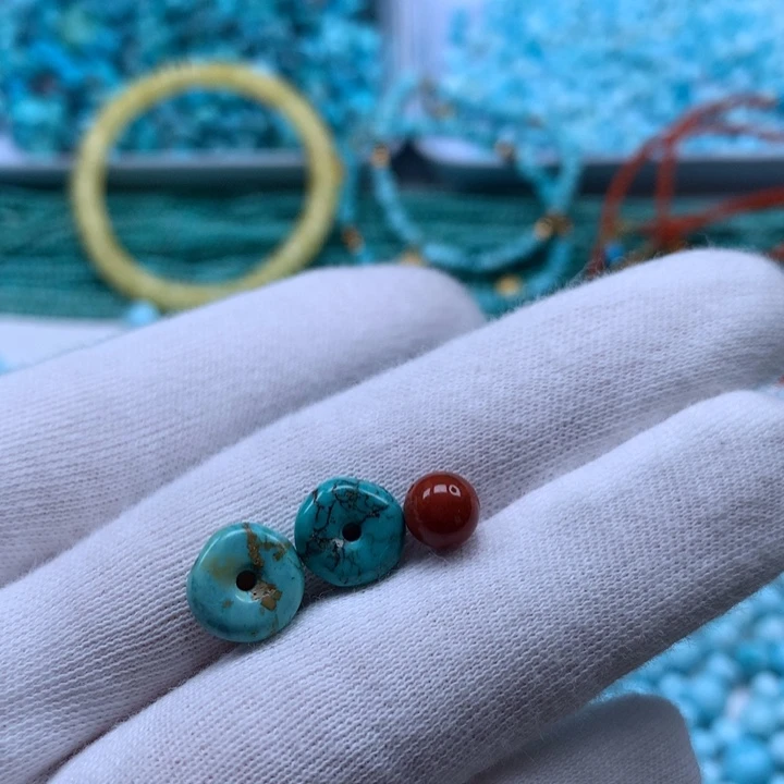 未镶嵌南红玛瑙珠宝奇石