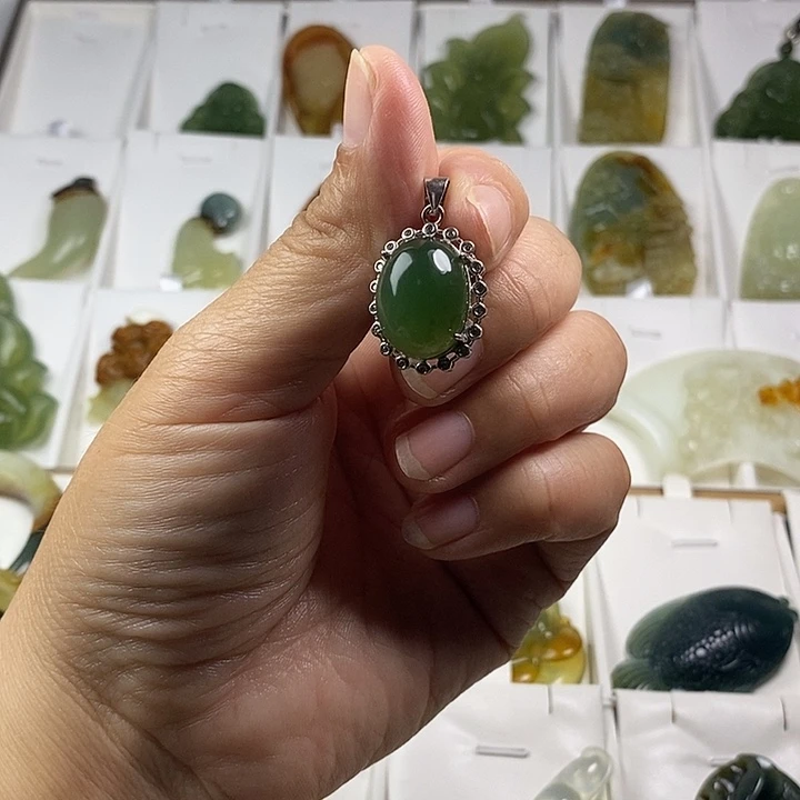 蛇纹石玉银S925镶嵌颈饰